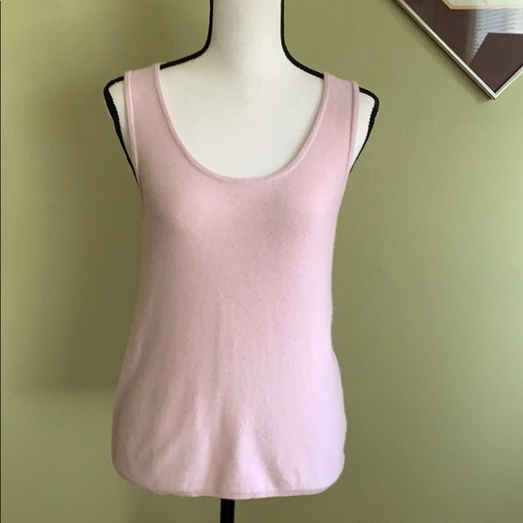DKNY sleeveless soft pink sweater shirt Size M - Picture 3 of 5